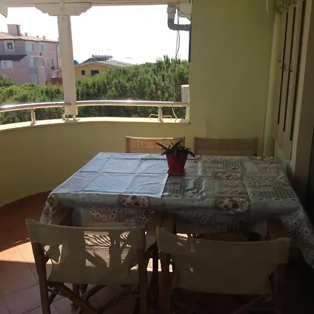 Apartment Holiday Golem (Tirana)