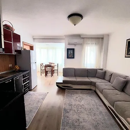 Holiday Apartment Golem (Tirana)