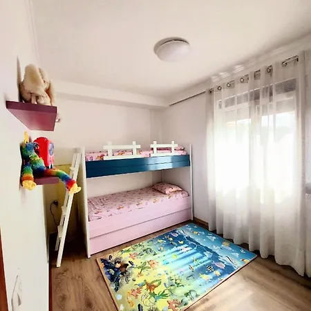 Holiday * Golem (Tirana)