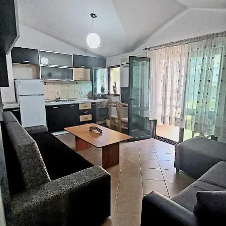 Holiday Apartment *